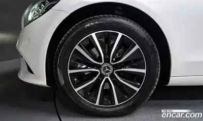 Mercedes-Benz C-Class 2019 2.0 Автомат в Москве № 289441, миниатюра 5