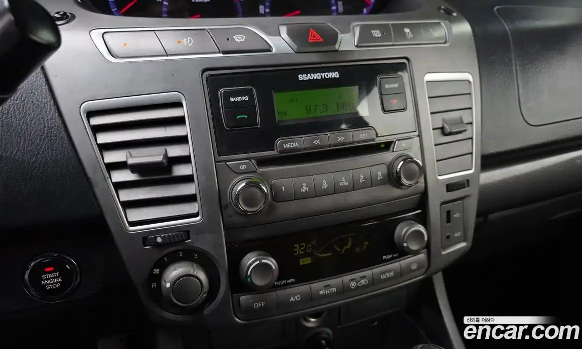 SsangYong Korando 2014 2.0 Автомат в Москве № 28970, фото 15