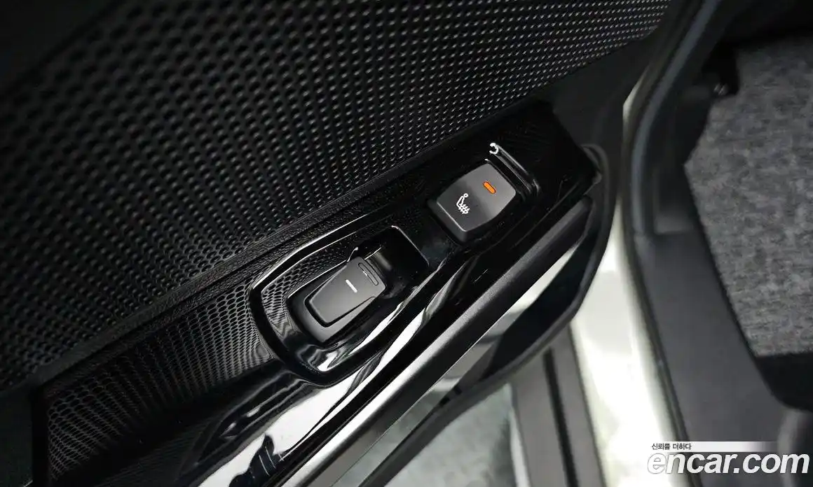 SsangYong TIBOLI 2024 1.5 Автомат в Москве № 28973, фото 17