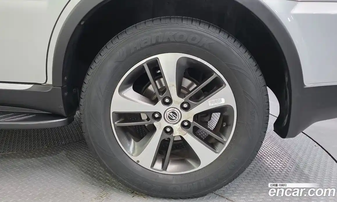 SsangYong Rexton 2015 2.0 Автомат в Москве № 29117, фото 6