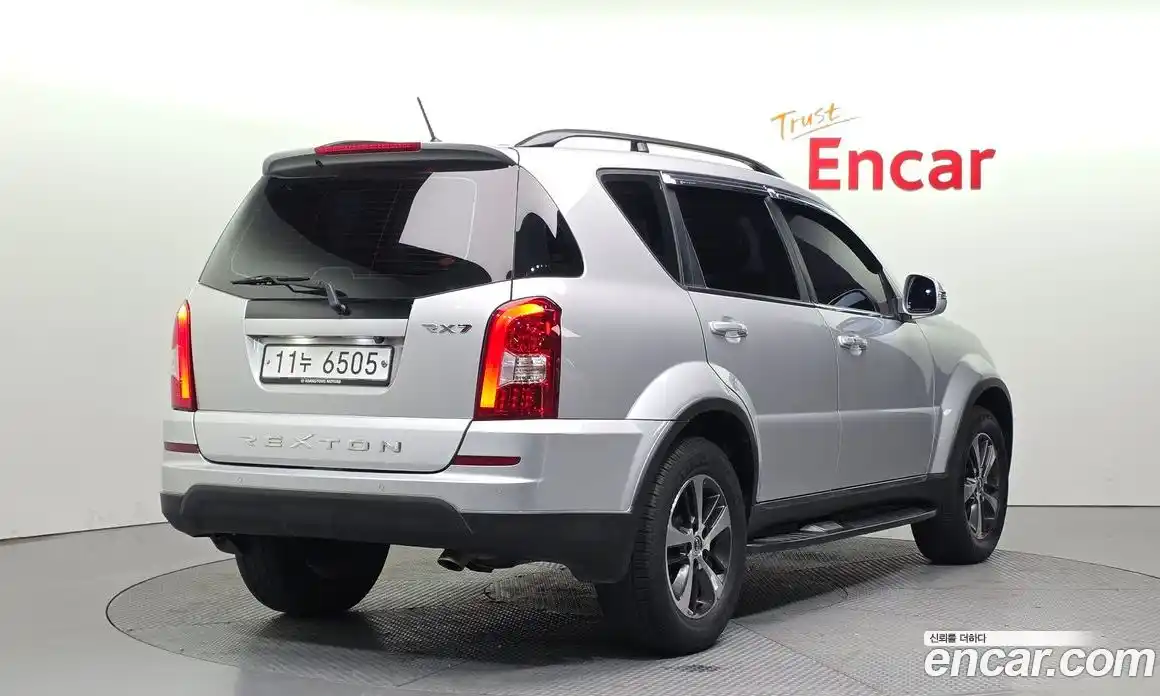 SsangYong Rexton 2015 2.0 Автомат в Москве № 29117, фото 8