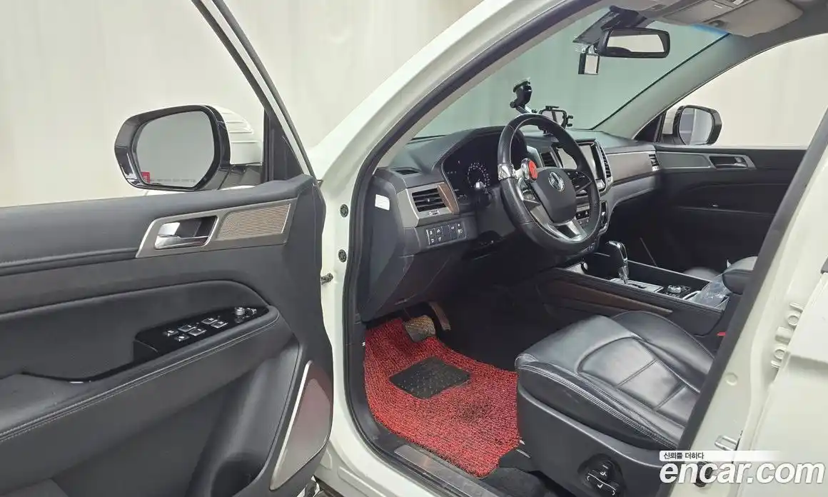 SsangYong Rexton 2018 2.2 Автомат в Москве № 29598, фото 3