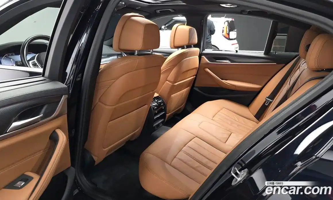 BMW 5-Series 2023 2.0 Автомат в Москве № 302945, фото 4