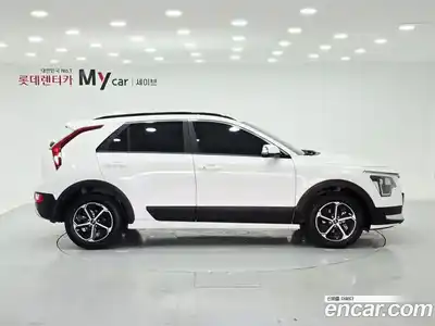 Kia Niro 2025 1.6 Автомат в Москве № 306445, миниатюра 6