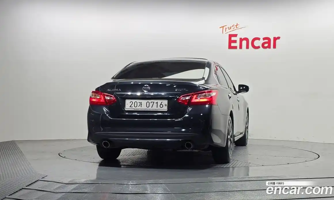 Nissan Altima 2017 2.5 Автомат в Москве № 310343, фото 4