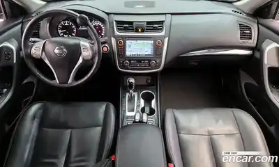 Nissan Altima 2017 2.5 Автомат в Москве № 310343, миниатюра 7