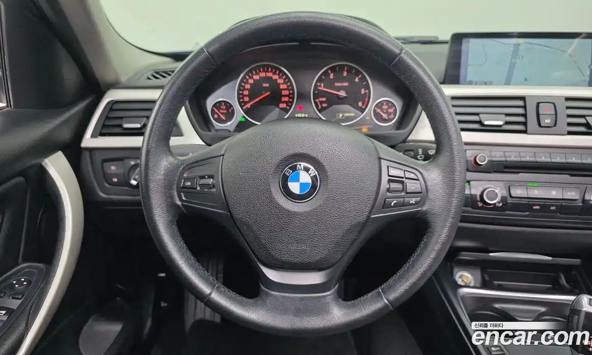 BMW 3-Series 2014 2.0 Автомат в Москве № 320785, фото 15