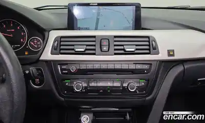 BMW 3-Series 2014 2.0 Автомат в Москве № 320785, миниатюра 6