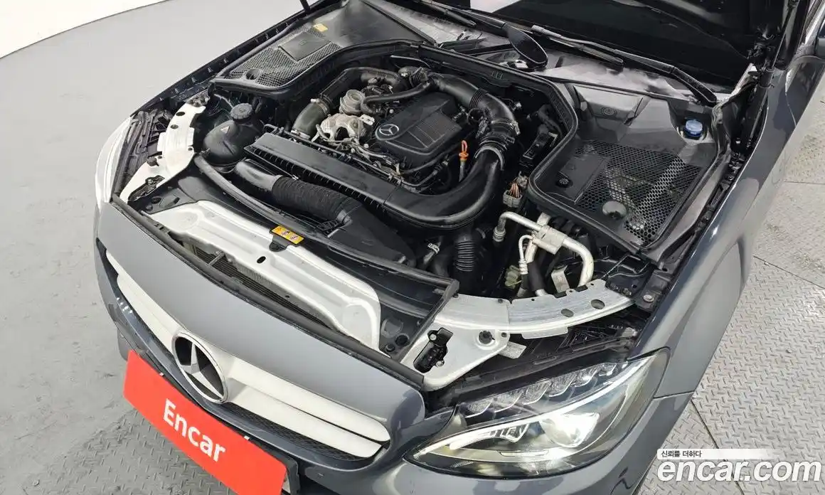 Mercedes-Benz C-Class 2016 1.6 Автомат в Москве № 324906, фото 18