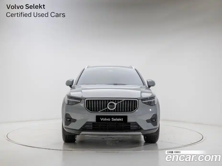 Volvo XC40 2025 2.0 Автомат в Москве № 326233, фото 3