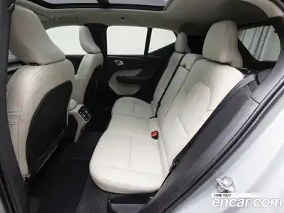 Volvo XC40 2025 2.0 Автомат в Москве № 326233, миниатюра 10