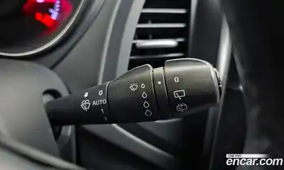 Renault QM3 2018 1.5 Автомат в Москве № 328698, миниатюра 4