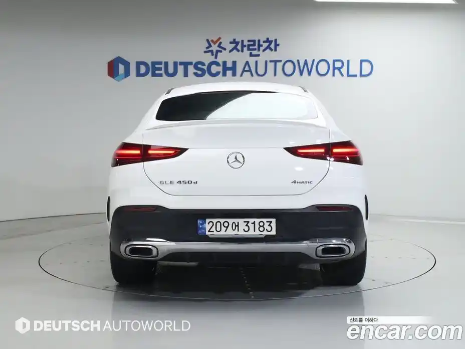 Mercedes-Benz GLE-Class 2023 3.0 Автомат в Москве № 338907, фото 5