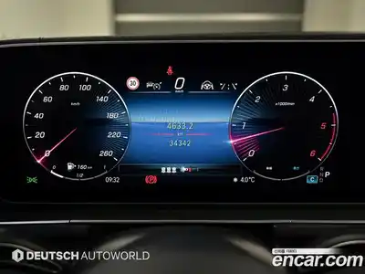 Mercedes-Benz GLE-Class 2023 3.0 Автомат в Москве № 338907, миниатюра 9