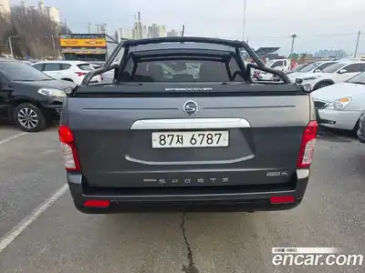 SsangYong Korando 2016 2.0 Автомат в Москве № 35646, миниатюра 6