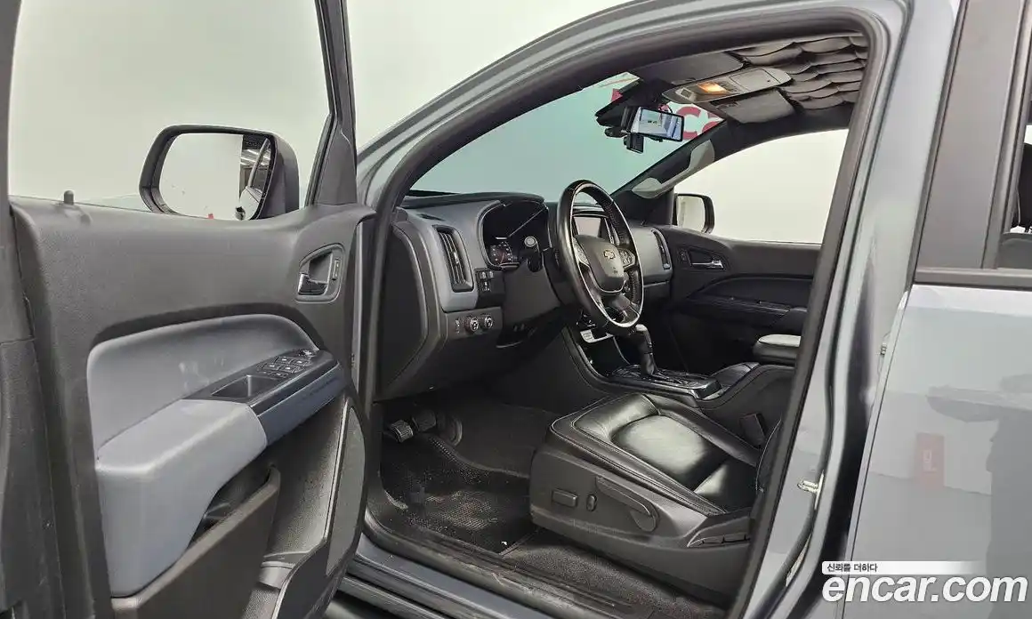 Chevrolet Colorado 2021 3.6 Автомат в Москве № 36679, фото 3