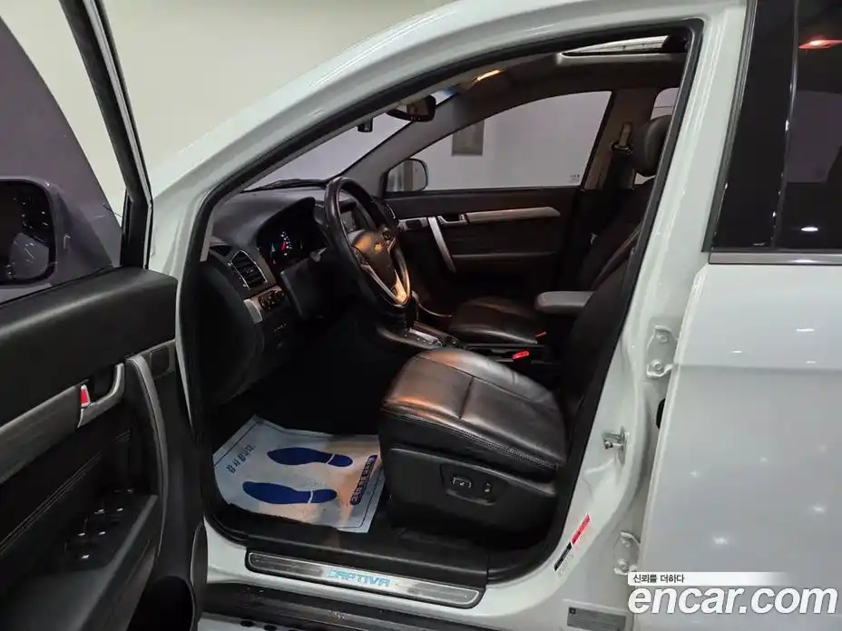 Chevrolet Captiva 2016 2.0 Автомат в Москве № 36743, фото 6