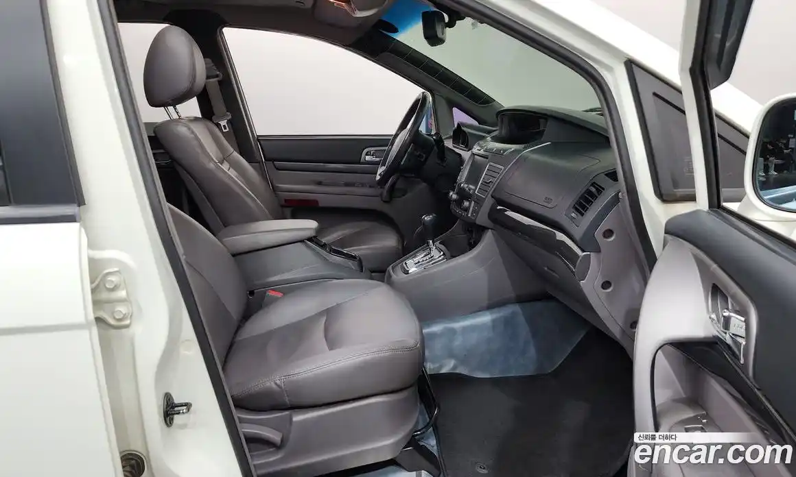 SsangYong Korando 2014 2.0 Автомат в Москве № 368954, фото 11