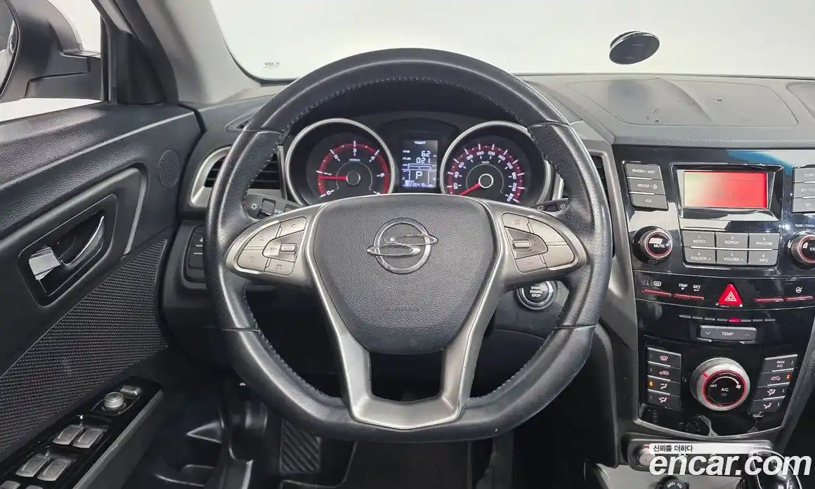 SsangYong TIBOLI 2016 1.6 Автомат в Москве № 369414, фото 15