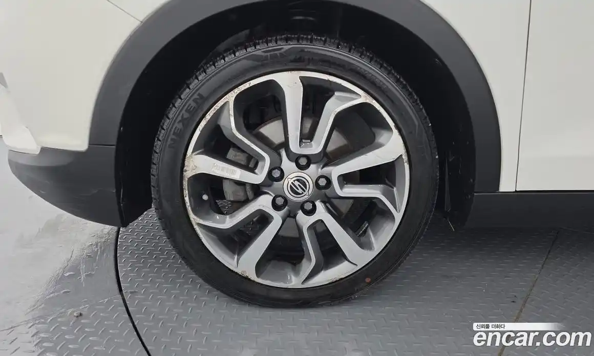 SsangYong TIBOLI 2016 1.6 Автомат в Москве № 369414, фото 5