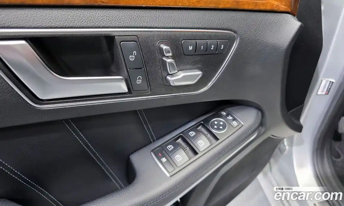 Mercedes-Benz E-Class 2014 3.5 Автомат в Москве № 372194, фото 14