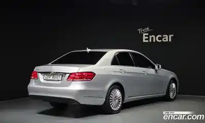 Mercedes-Benz E-Class 2014 3.5 Автомат в Москве № 372194, миниатюра 2