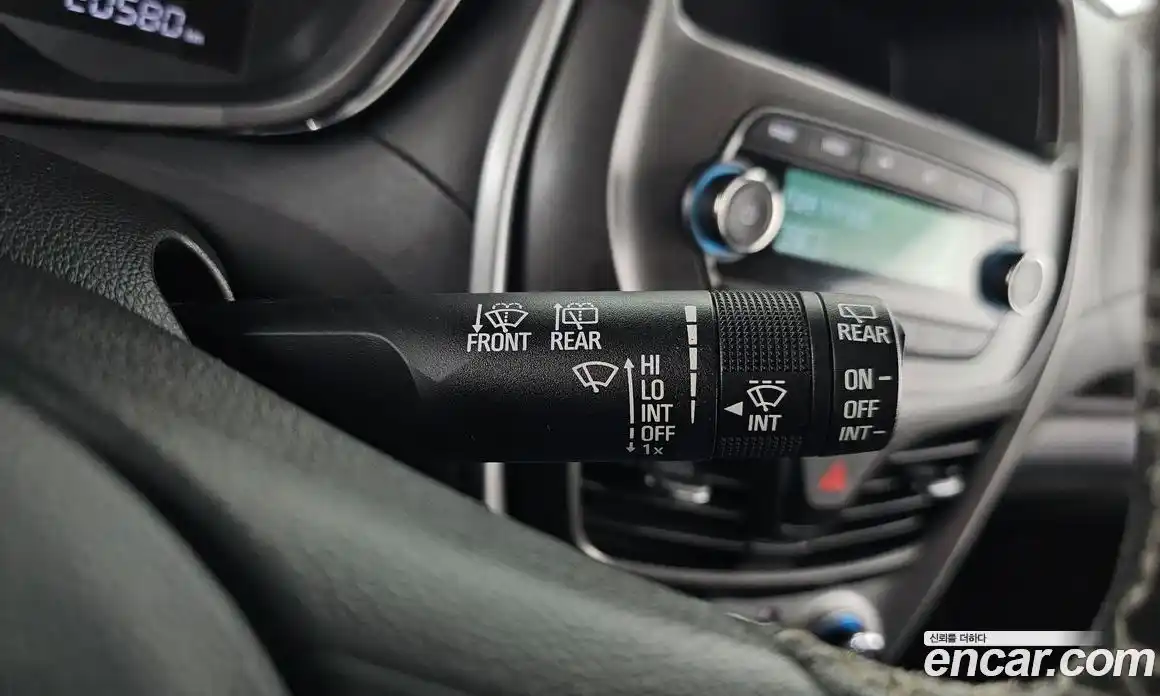 Chevrolet Spark 2016 1.0 Автомат в Москве № 37705, фото 17