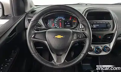 Chevrolet Spark 2016 1.0 Автомат в Москве № 37705, миниатюра 9