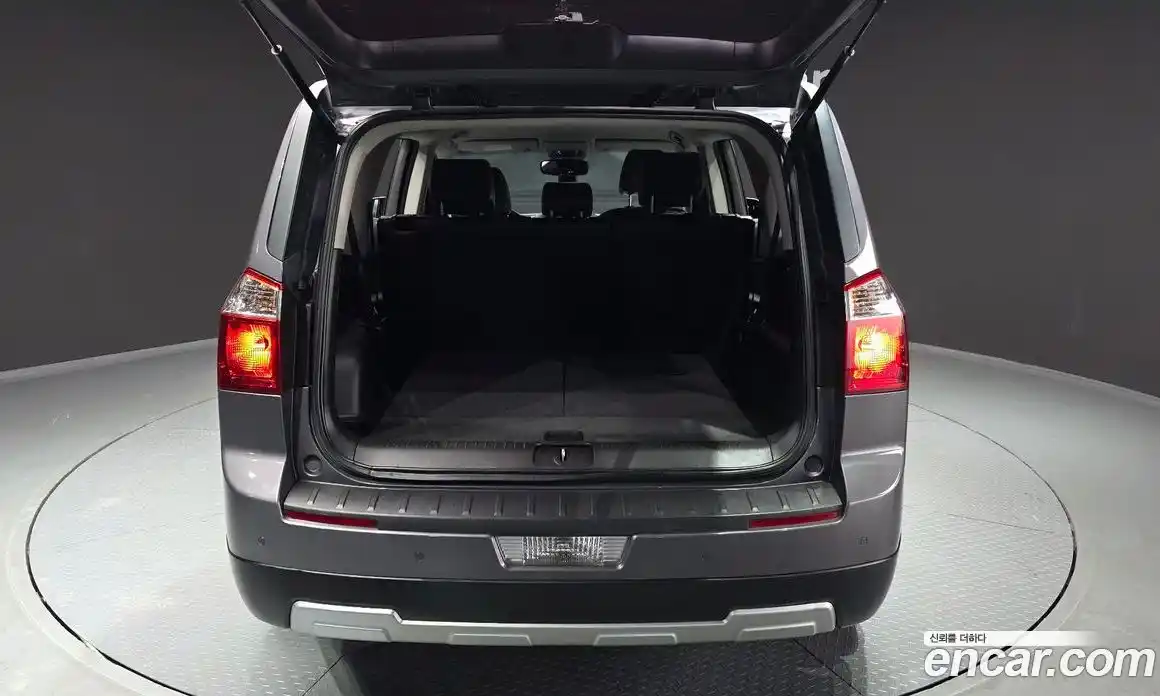 Chevrolet Orlando 2013 2.0 Автомат в Москве № 37974, фото 16