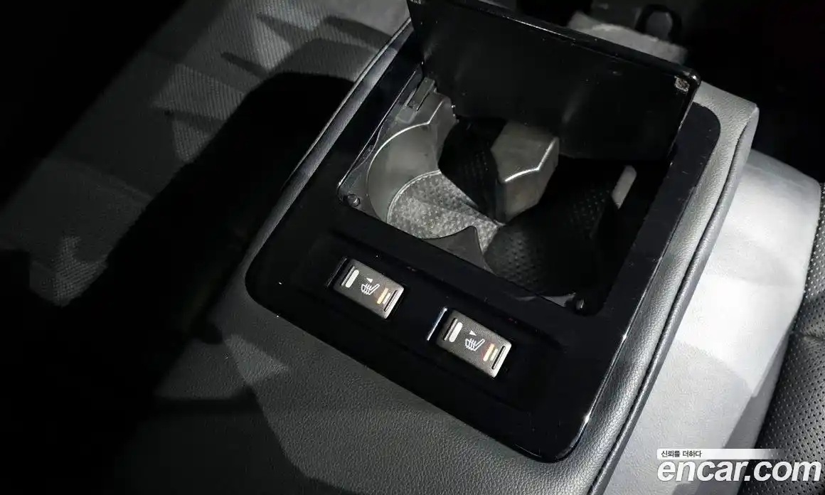 Renault SM6 2016 1.6 Автомат в Москве № 383209, фото 20