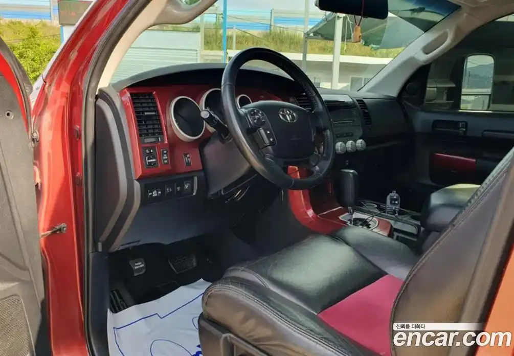 Toyota Tundra 2010 5.7 Автомат в Москве № 384238, фото 6