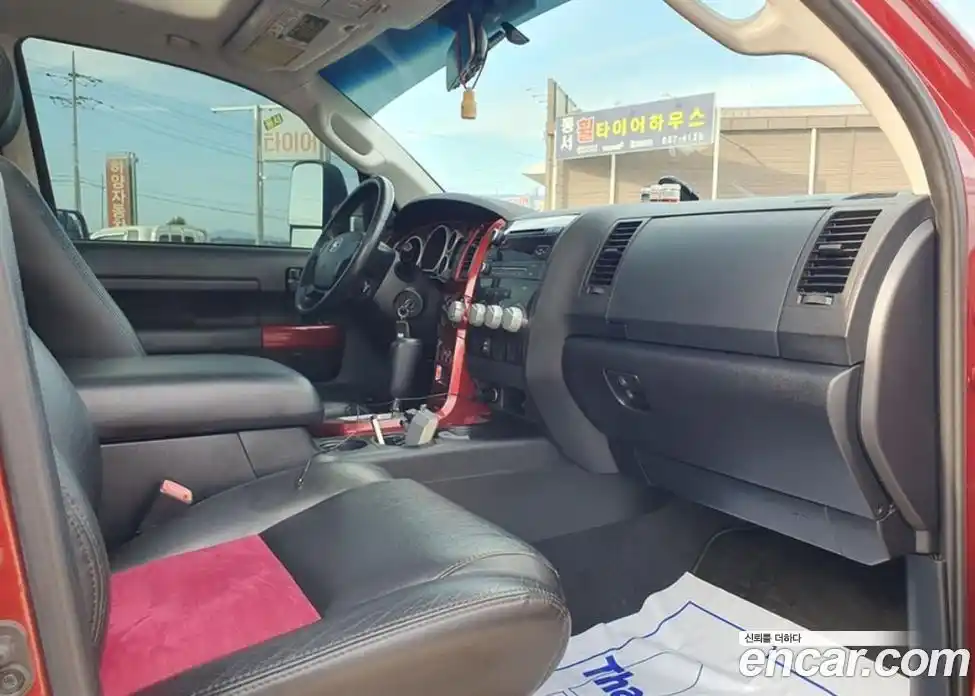 Toyota Tundra 2010 5.7 Автомат в Москве № 384238, фото 8