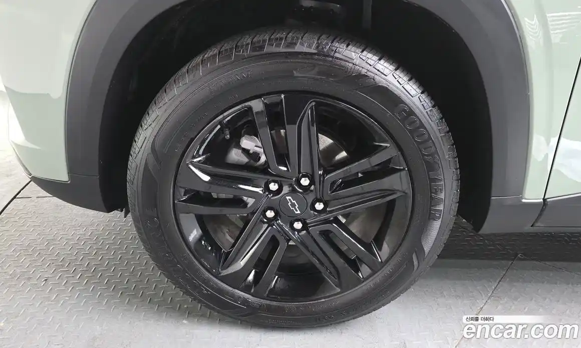 Chevrolet Trax 2024 1.2 Автомат в Москве № 38909, фото 3