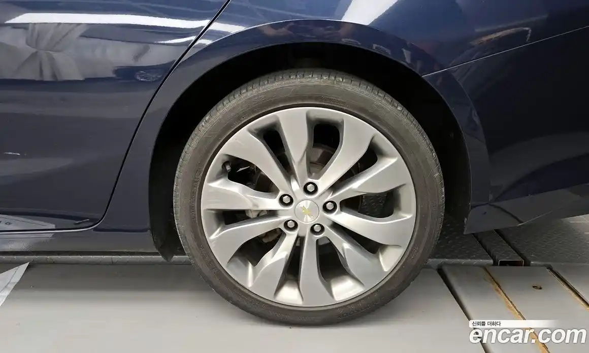 Chevrolet Malibu 2017 2.0 Автомат в Москве № 39435, фото 3