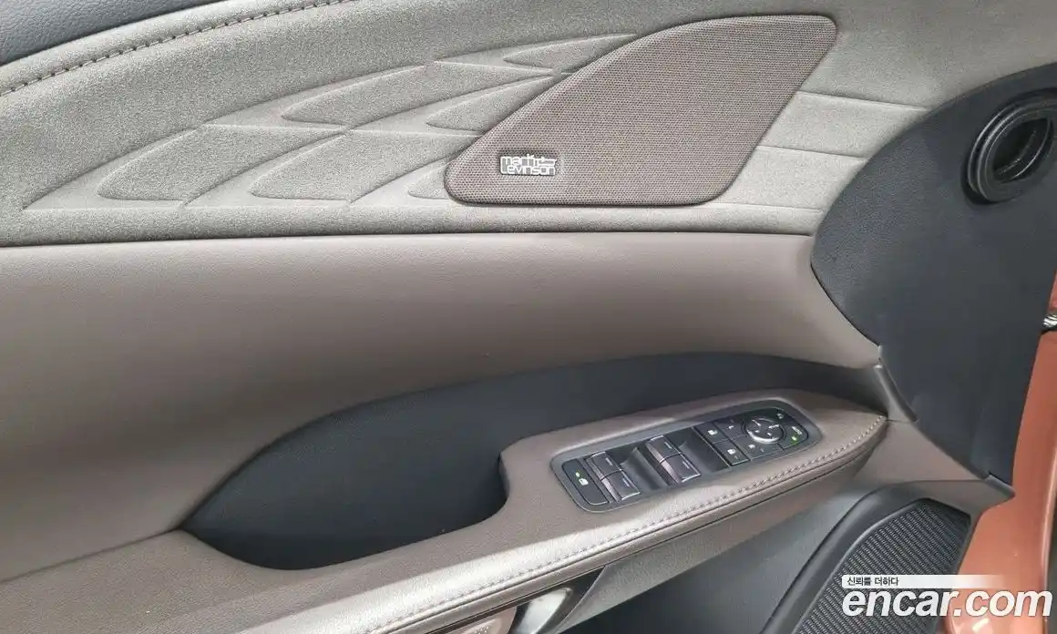 Lexus RX 2025 2.5 Вариатор в Москве № 398733, фото 12