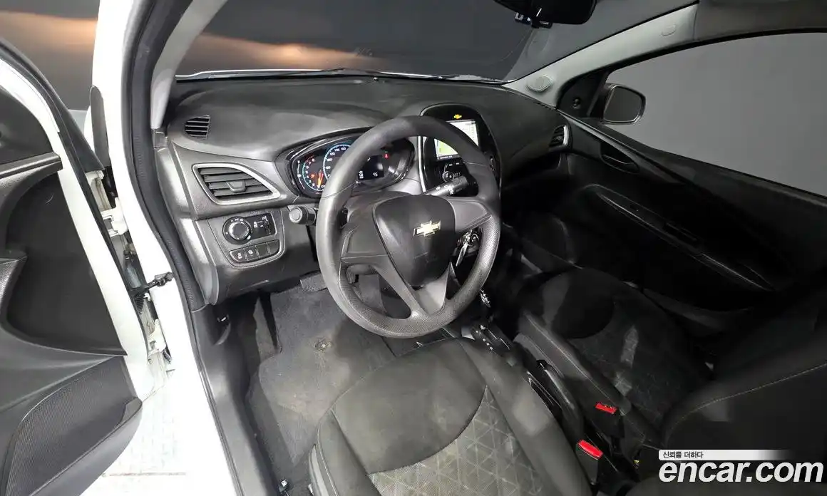 Chevrolet Spark 2020 1.0 Автомат в Москве № 40013, фото 10