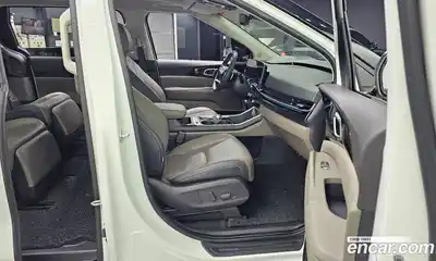 Kia Canival 2025 3.5 Автомат в Москве № 401197, миниатюра 11