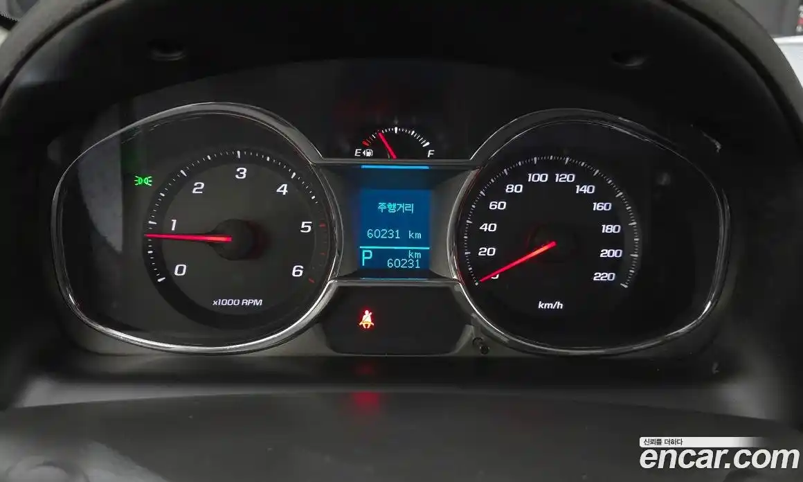 Chevrolet Captiva 2013 2.2 Автомат в Москве № 40753, фото 16