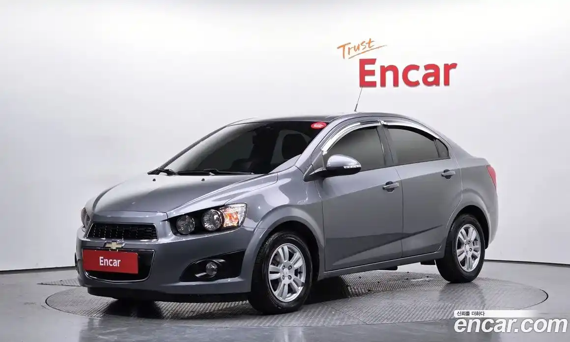 Chevrolet Aveo 2014 1.6 Автомат в Москве № 40785, фото 1