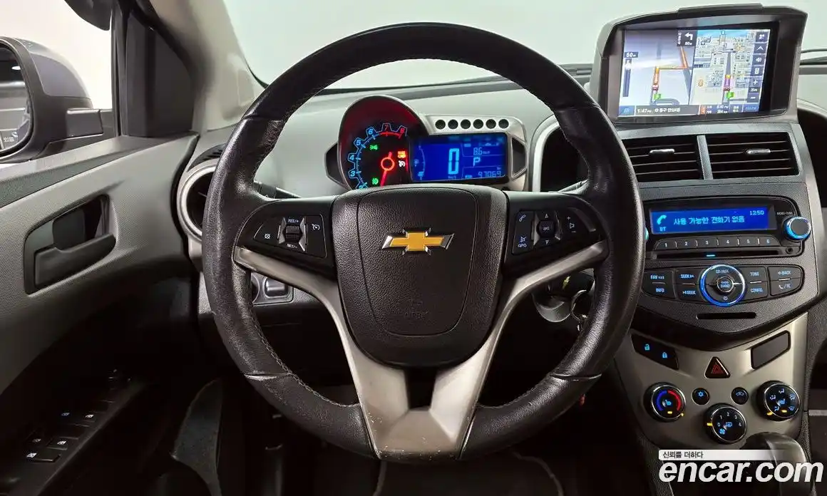 Chevrolet Aveo 2014 1.6 Автомат в Москве № 40785, фото 13