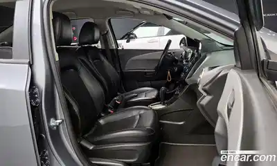 Chevrolet Aveo 2014 1.6 Автомат в Москве № 40785, миниатюра 10