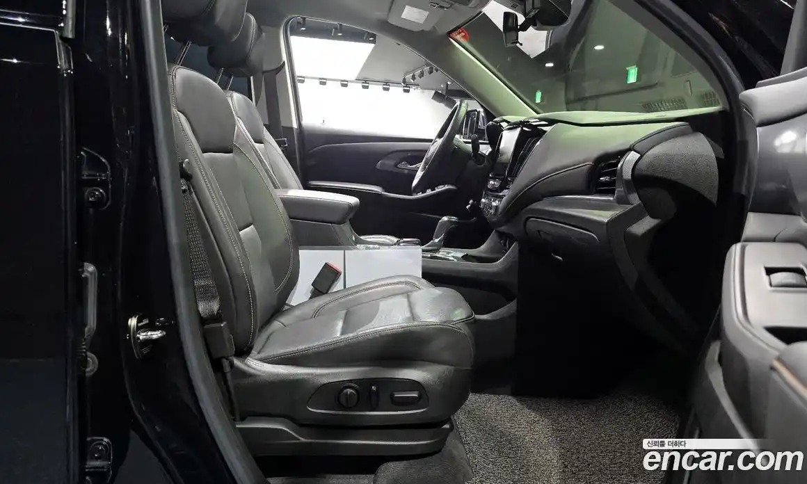 Chevrolet Traverse 2020 3.6 Автомат в Москве № 411595, фото 11