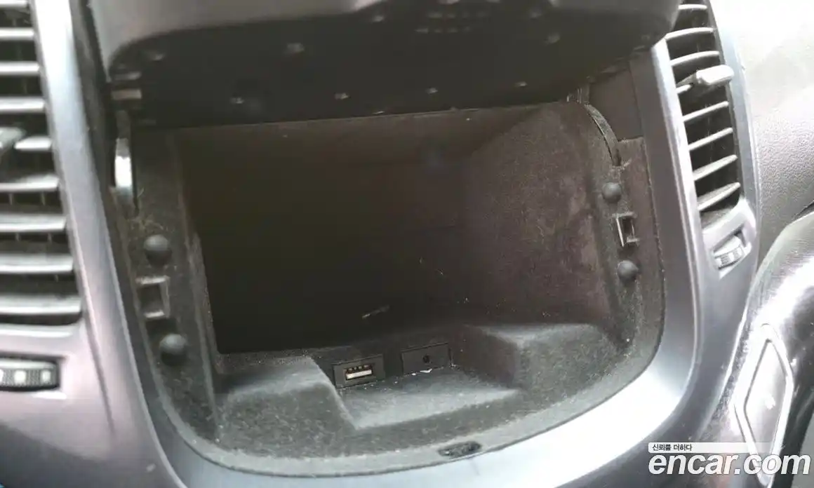 Chevrolet Orlando 2012 2.0 Автомат в Москве № 41276, фото 15