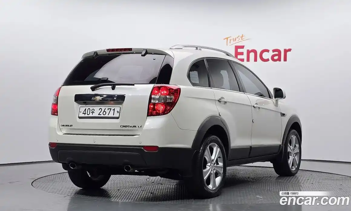 Chevrolet Captiva 2012 2.0 Автомат в Москве № 41910, фото 18