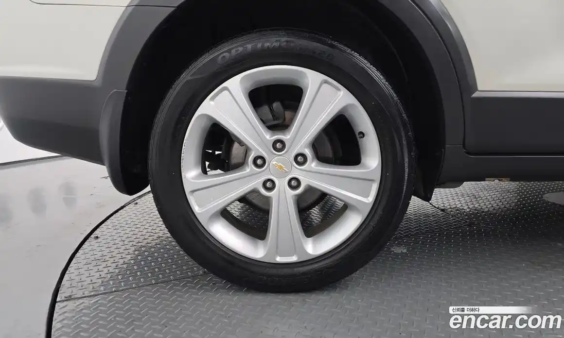 Chevrolet Captiva 2012 2.0 Автомат в Москве № 41910, фото 19