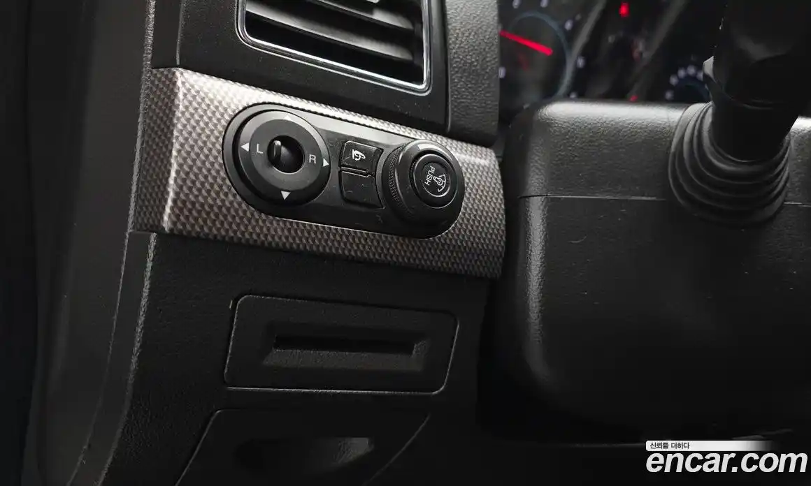 Chevrolet Captiva 2012 2.0 Автомат в Москве № 41910, фото 4