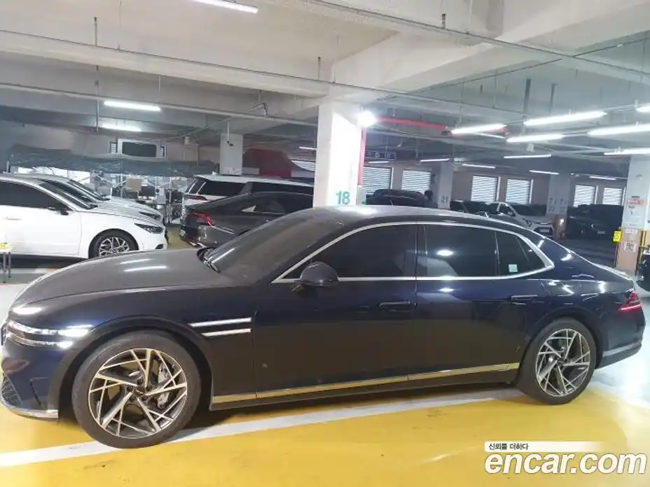 Genesis G90 2023 3.5 Автомат в Москве № 419640, фото 9