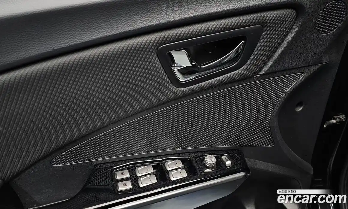 SsangYong TIBOLI 2018 1.6 Автомат в Москве № 421130, фото 16