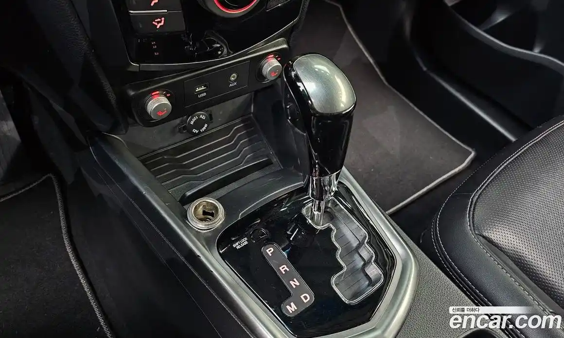 SsangYong TIBOLI 2018 1.6 Автомат в Москве № 421130, фото 9