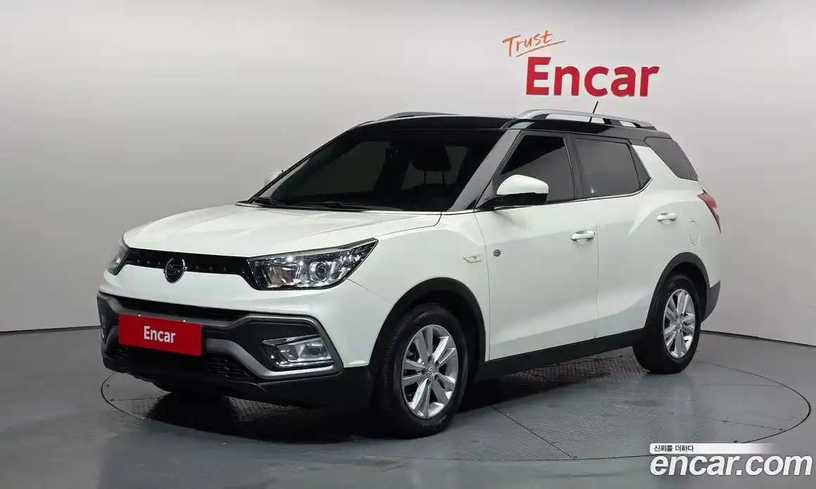 SsangYong TIBOLI 2016 1.6 Автомат в Москве № 421309, фото 1